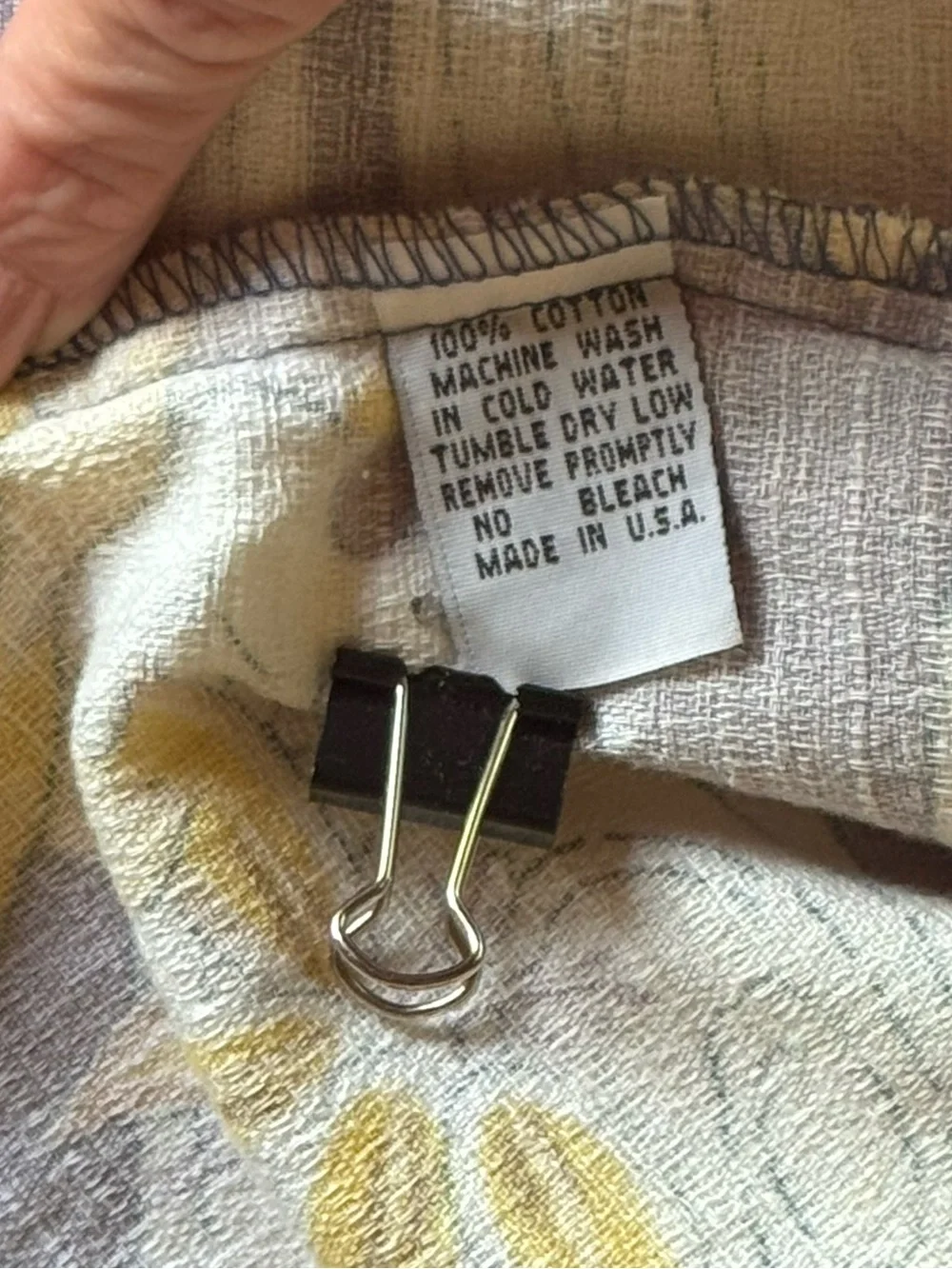Paradise on a Hanger classic short